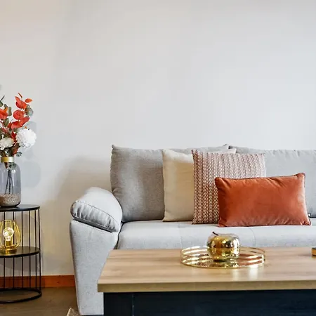 Urban 1a By Homie アパート