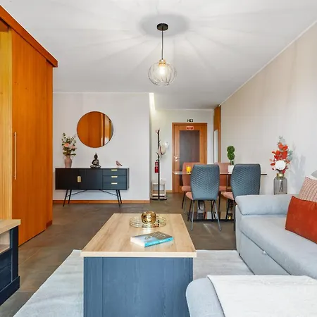 Urban 1a By Homie * フンシャル