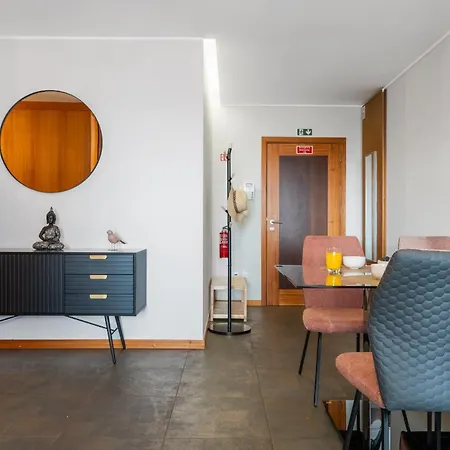 Urban 1a By Homie * フンシャル